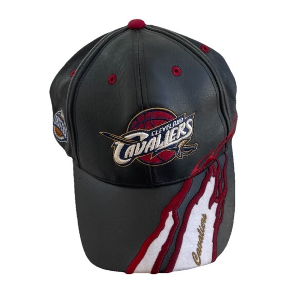 Vintage Cleveland Cavaliers Leather SnapBack Belt Hat Men’s RARE - Picture 1 of 10